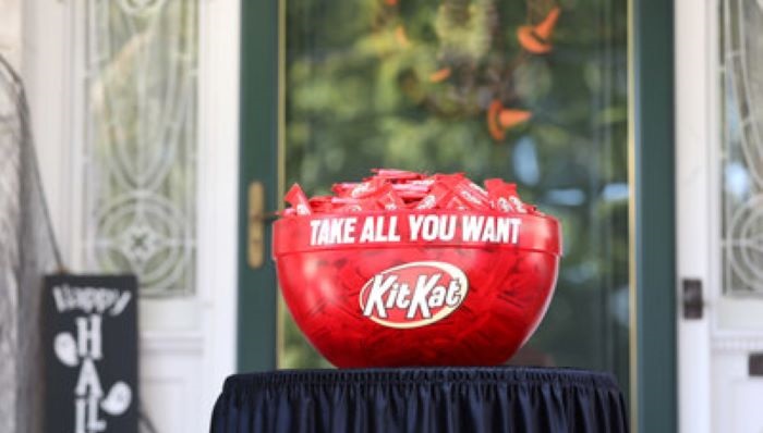 never ending kitkat bowl